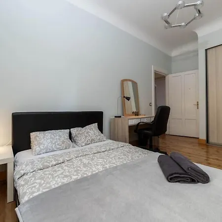 Cozy Family Space Apartment